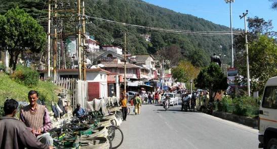 mall road nainital
